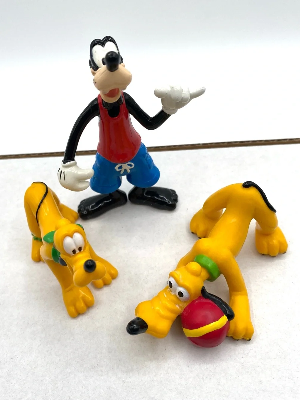 Disney World Minnie Pluto Goofy Donald Lot of 9 Figures PVC